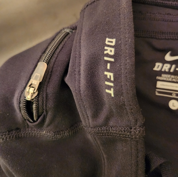 NIKE bundle 🏃🏼♀️💪❤️ - Picture 12 of 13